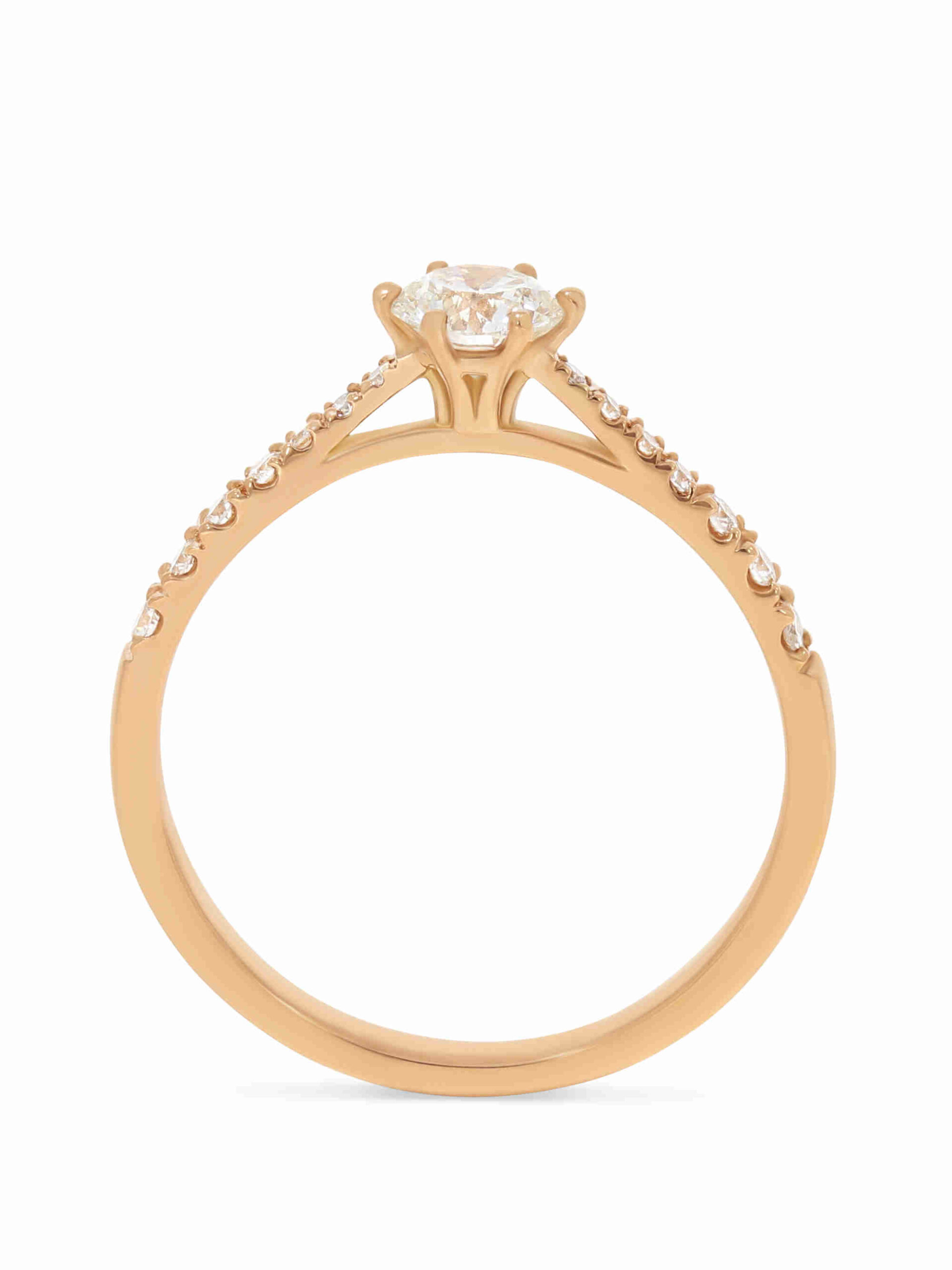 Ein Verlobungsring in Roségold 750/- mit einem Brillanten 0,30 ct. und zusätzlich seitlichen Brillanten