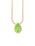 Ein Anhänger in Roségold 750/- mit einem leuchtend grünen Peridot-Tropfen.