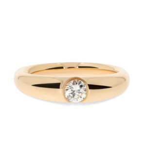 Ein sportlicher Verlobungsring in Roségold 750/- mit einem Brillanten.