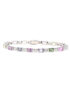 Dieses luxuriöse Armband aus edlem 750/- Weißgold begeistert mit seiner harmonischen Komposition aus farbenfrohen Saphiren – von zartem Violett über leuchtendes Grün bis hin zu sanftem Gelb und Rosé.