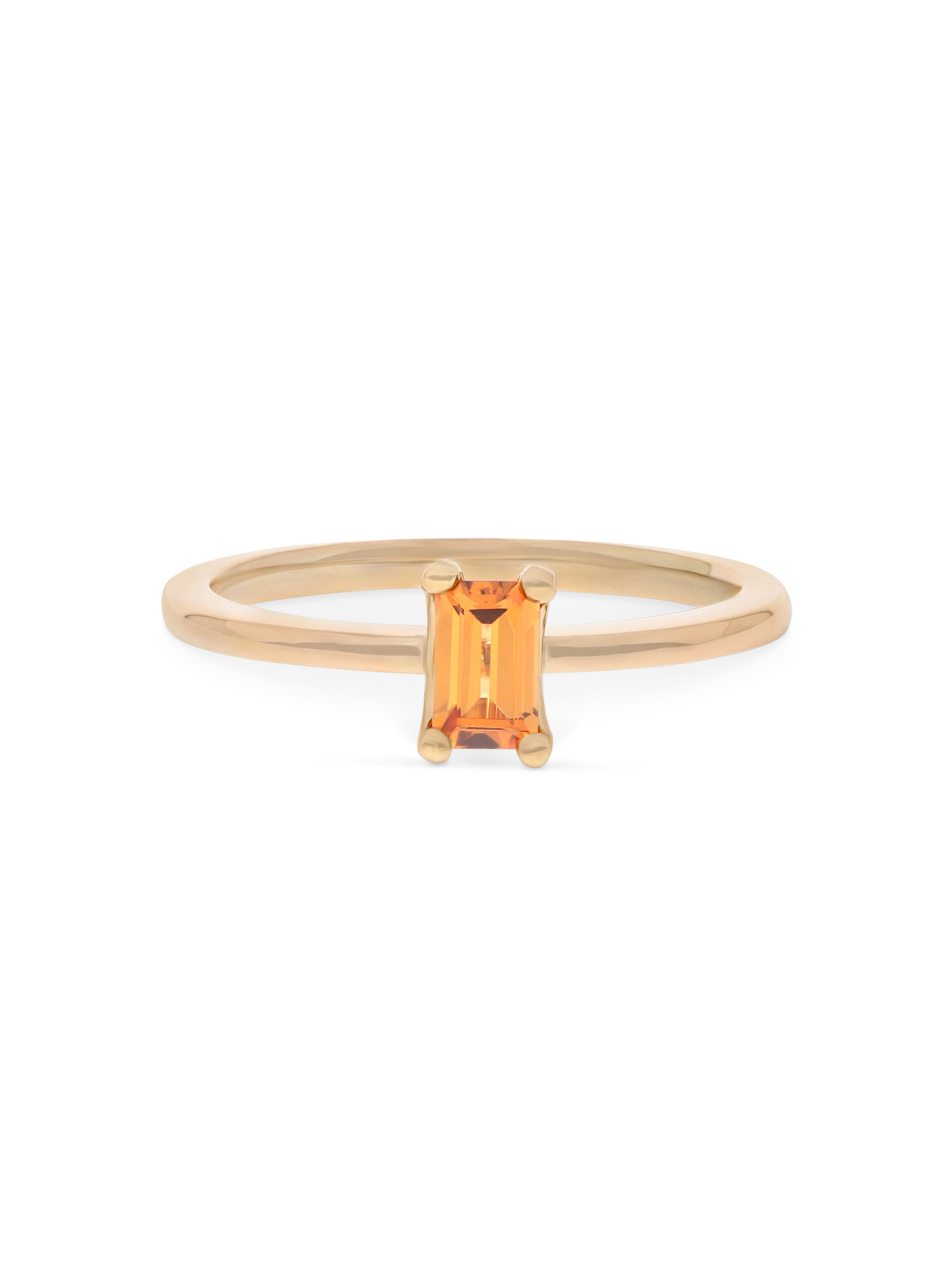 Ein Ring in Roségold 750/- mit Mandarin Granat in Baguette-Schliff.
