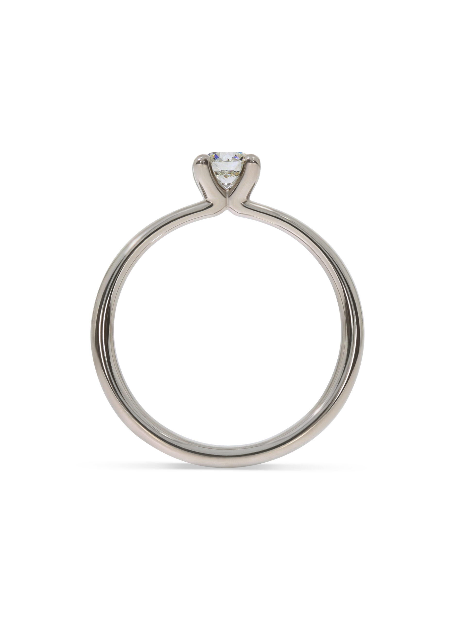 Ein Verlobungsring in Platin 950/- mit einem Brillanten 0,30 ct.